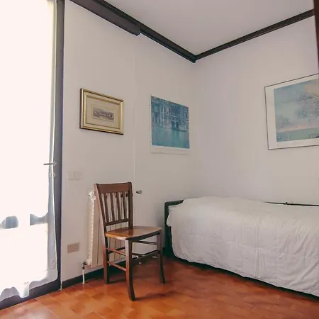 Holiday home Casa Elena Castelveccana